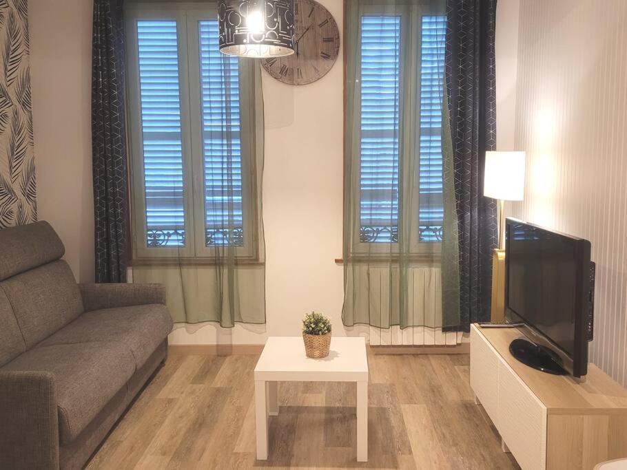 Le Paseo Apartment Troyes Exterior photo