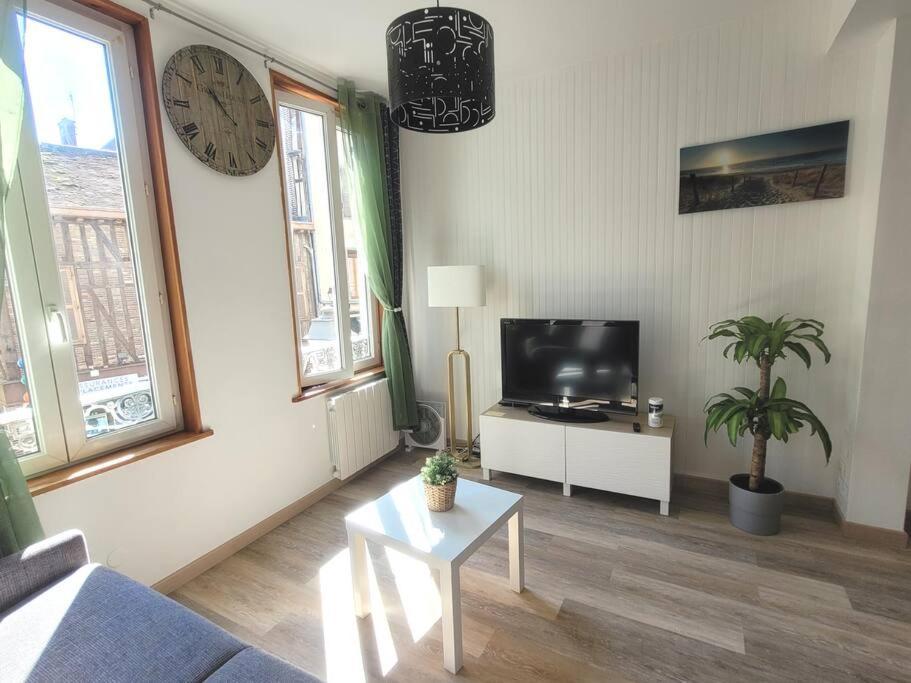 Le Paseo Apartment Troyes Exterior photo